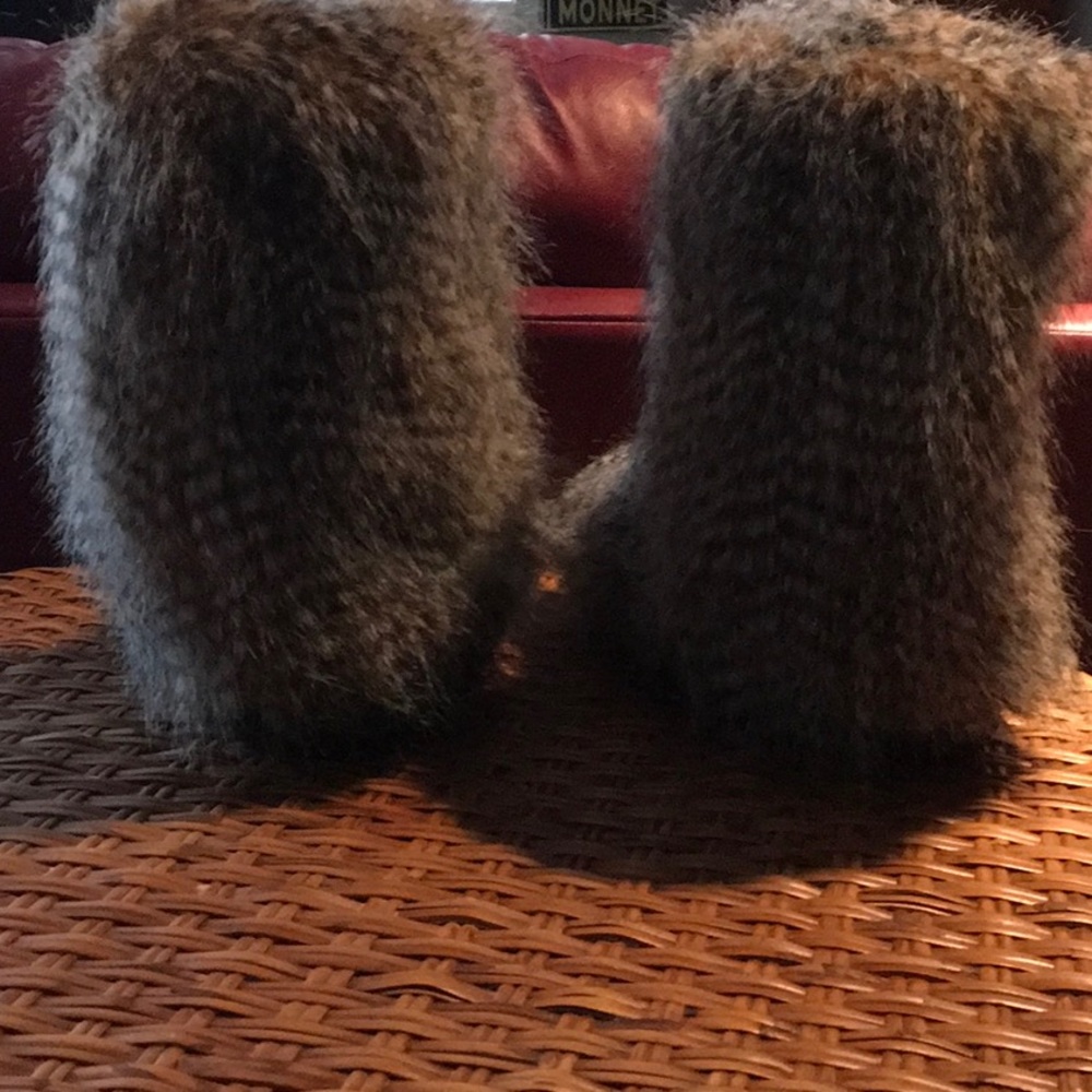 Boots - Picture 2 of 8
